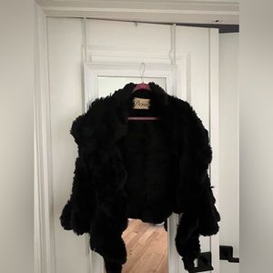 Fur throw on coat
